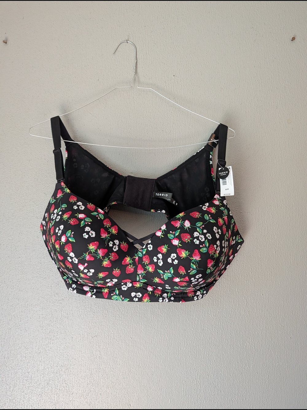 Torrid Dream Wire-free Black Floral Strawberry Print Full-Coverage Bra 46D